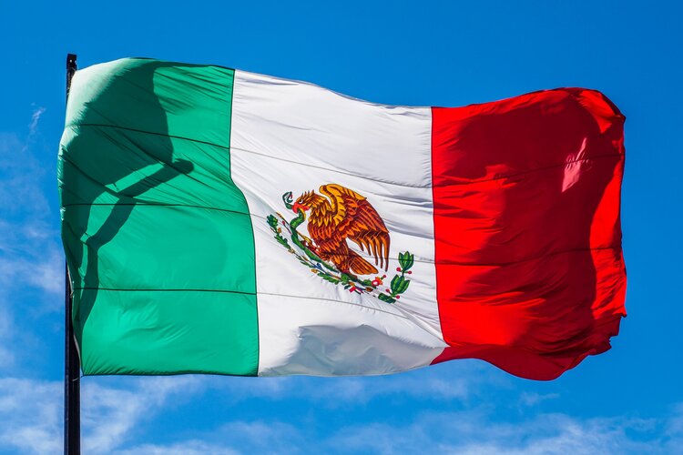 Мексиканское песо торгуется бесцельно перед встречей в Банксико