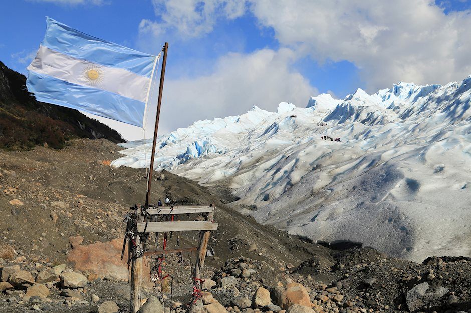 Argentinian Peso crashes: USD/ARS tops 46 amid fears Kirchner will return, USD strength