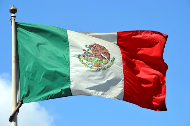 El USD/USD inició la sesión europea al alza registrando un máximo del día en 18.68, encontrando vendedores agresivos que han llevado el par a un mínimo del día en 18.39. 