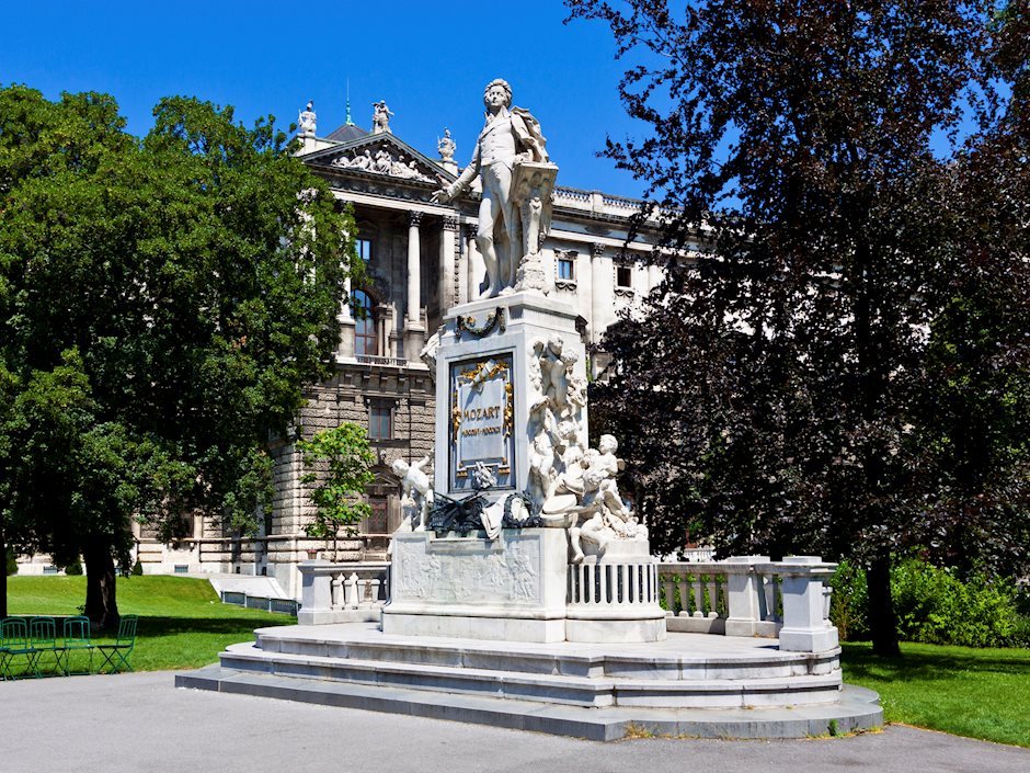 French election spooks markets – Danske Bank