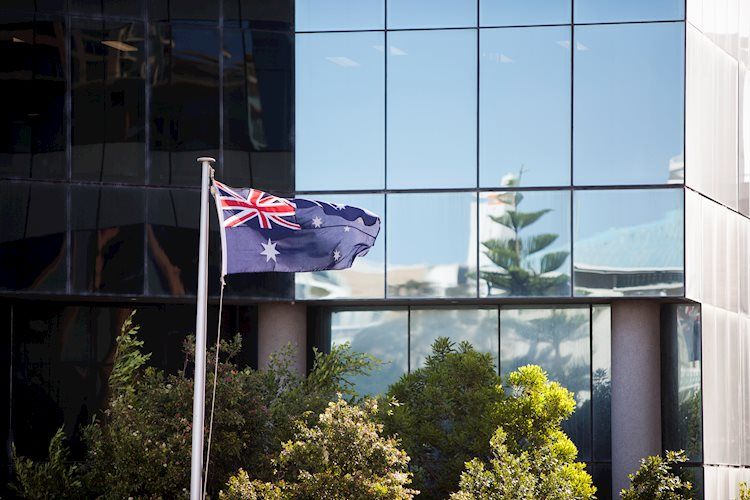 Министр торговли Австралии Техан: Надеется на переговоры с ЕС по вопросам торговли в ближайшие недели
