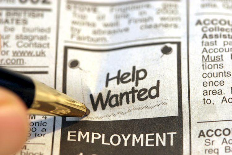 US: Weekly Initial Jobless Claims rise to 232K vs. 235K expected