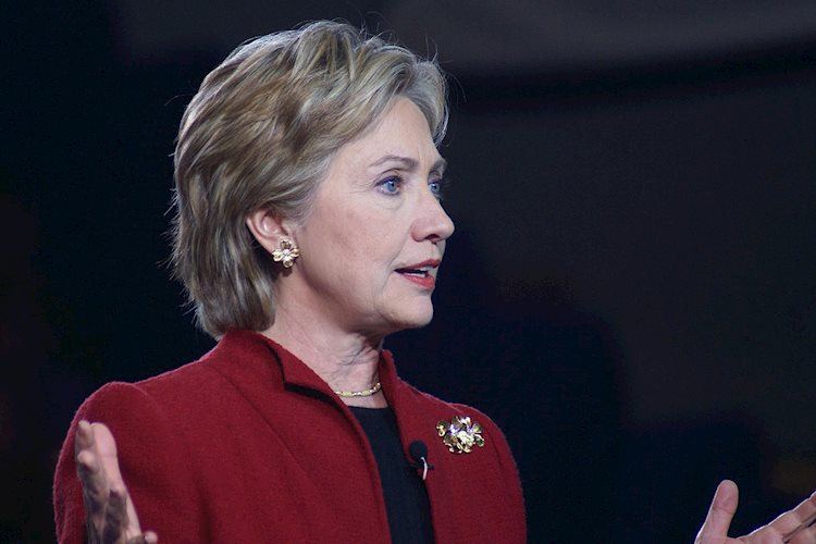Clinton: Regulate crypto to stop manipulation by Russia and China - Vimarsana News