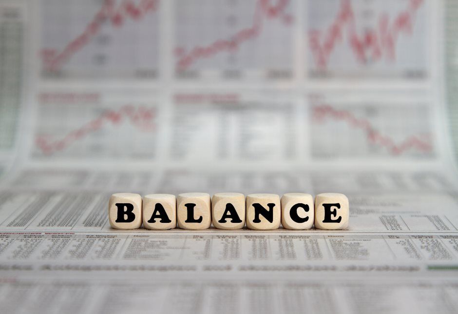 Fed Balance Sheet and Interest Rates in Focus