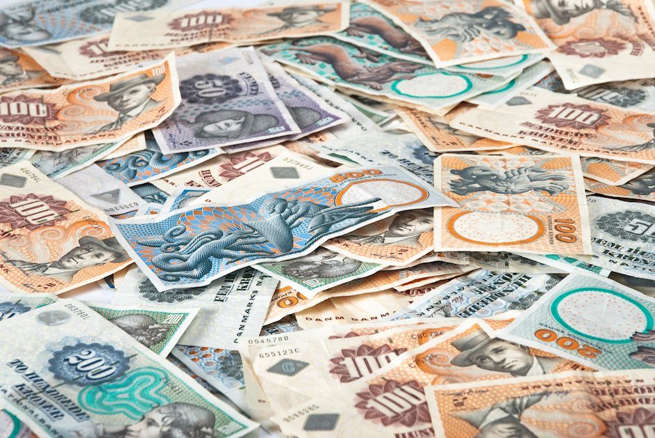 Forex Hoy: Dólar extiende el rebote mientras los rendimientos de EE.UU. avanzan más alto