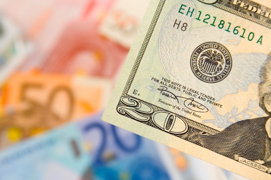 EUR/USD treks higher as US data underwhelms