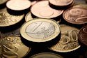 EUR/USD clings to small gains above 1.0600 after US data