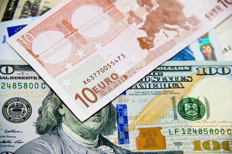 Евро остается выше 1,0500 в преддверии данных и Fedspeak
