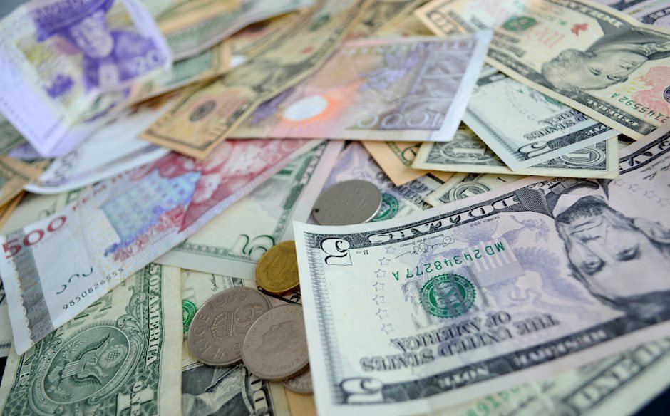 ¿Qué está pasando con el Euro y el Dólar?