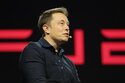 TSLA loses more ground as Elon Musk sells 