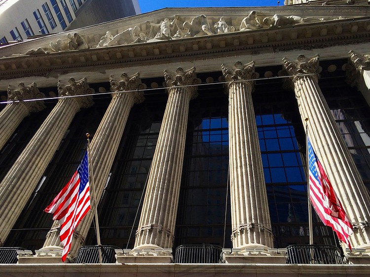 S&P 500 возвращает рост к закрытию, ФРС и ИПЦ США ​​следят