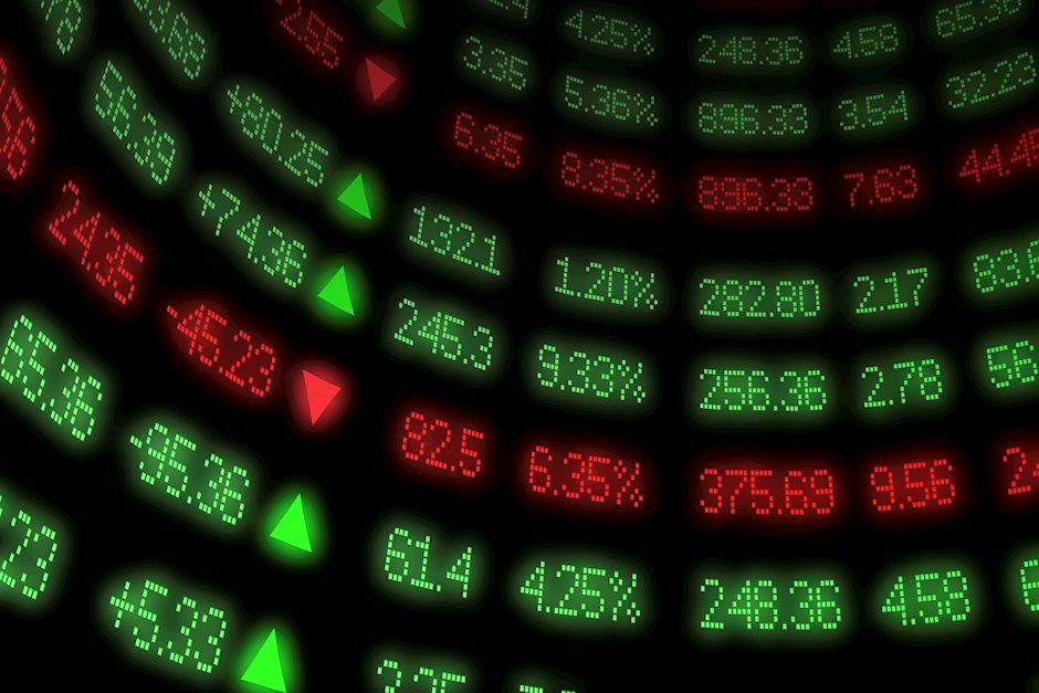 Meliá y NH: Divergencias en su cotización, análisis comparativo