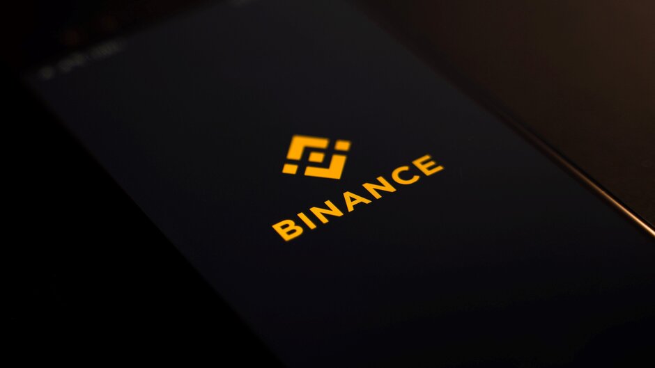 Binance attempts to shore up investor confidence as Twitter buzzes with speculations of exchange’s insolvency