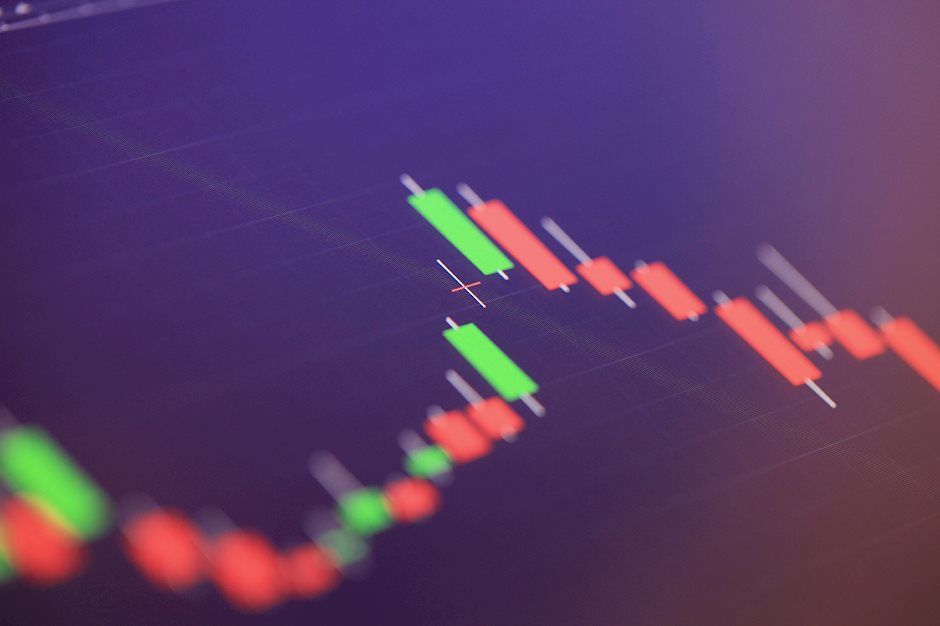 AMC Stock Forecast: AMC Entertainment rebounds but stays below $10 mark