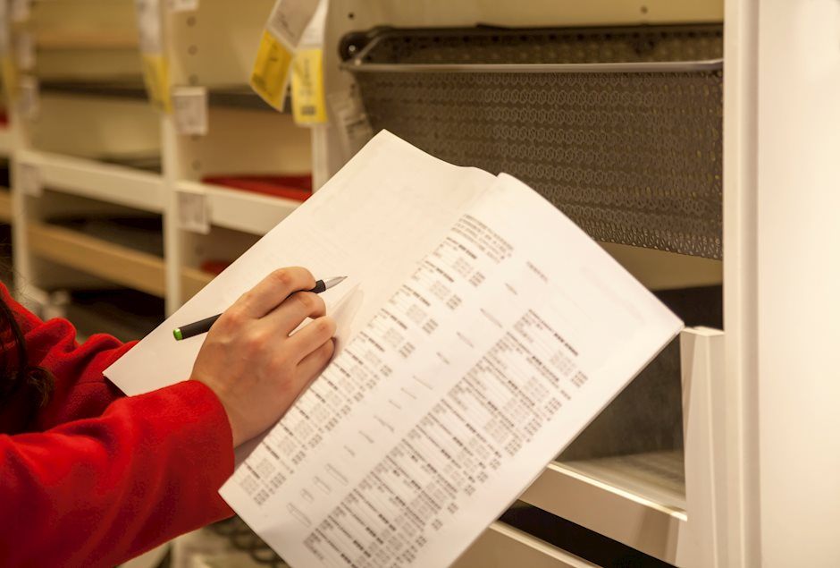 Tesla Stock Forecast: TSLA has further room to fall as institutions show bearish impulse