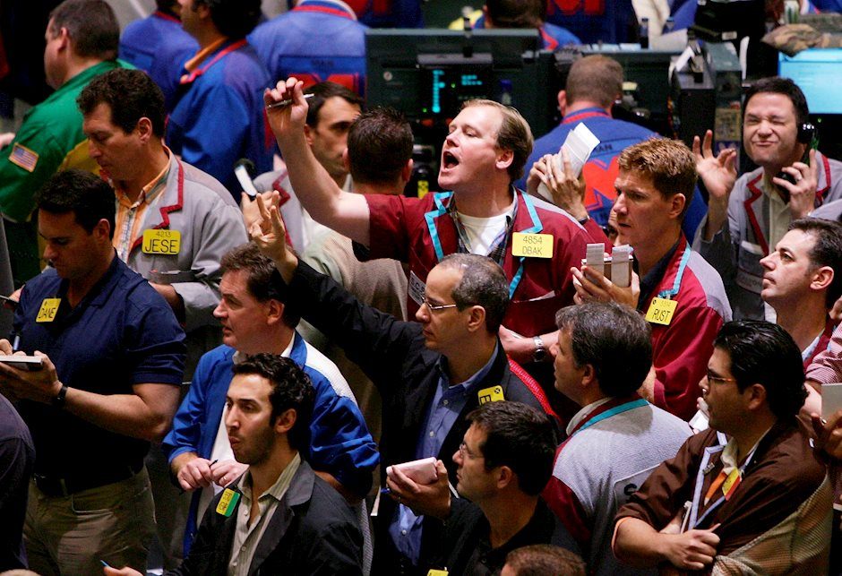 Oil steady in the green after OPEC keeping production cuts in place